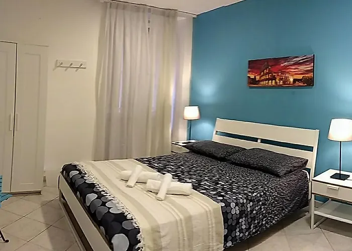 Amoraroma, Economy With Shared Bathrooms Konukevi Roma